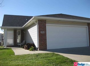 1806 N 176th Ct, Omaha, NE 68118
