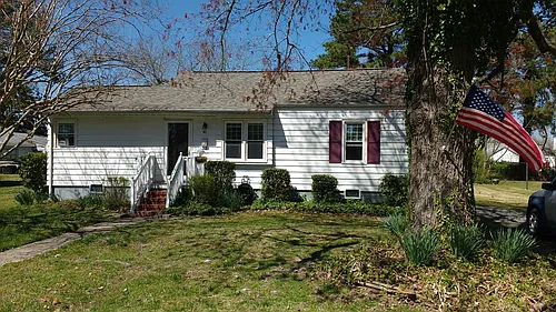 41 Dwight Rd Photo 1