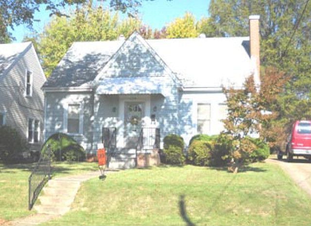 1st image of 196 Clement Ave