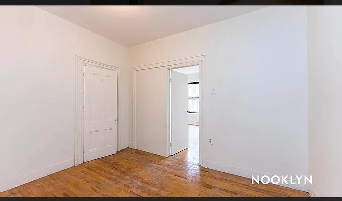 Rented by Space Link Realty | media 15