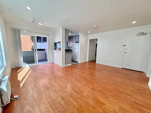 Floor plan 105