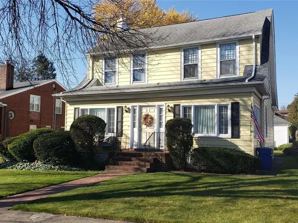 33-58 162nd Street, Flushing, NY 11358