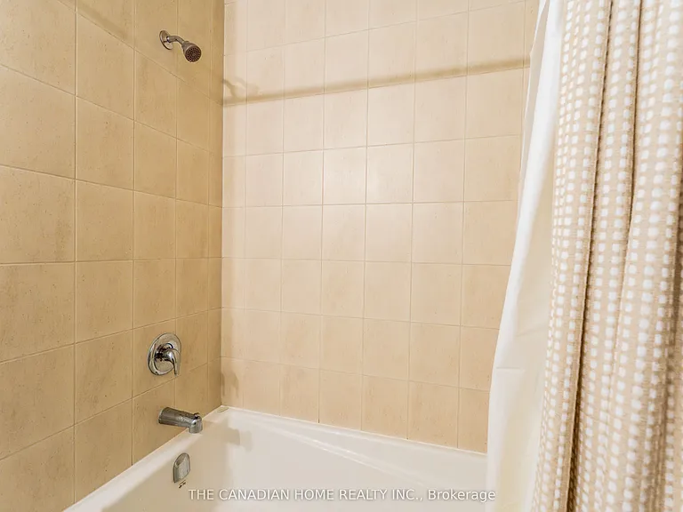 134 Tartan Ave N — Photo 27