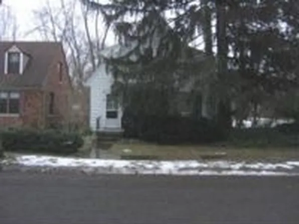 223 Northlawn Ave, East Lansing, MI 48823