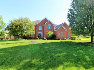 7041 Crimson Cir, Maumee, OH 43537