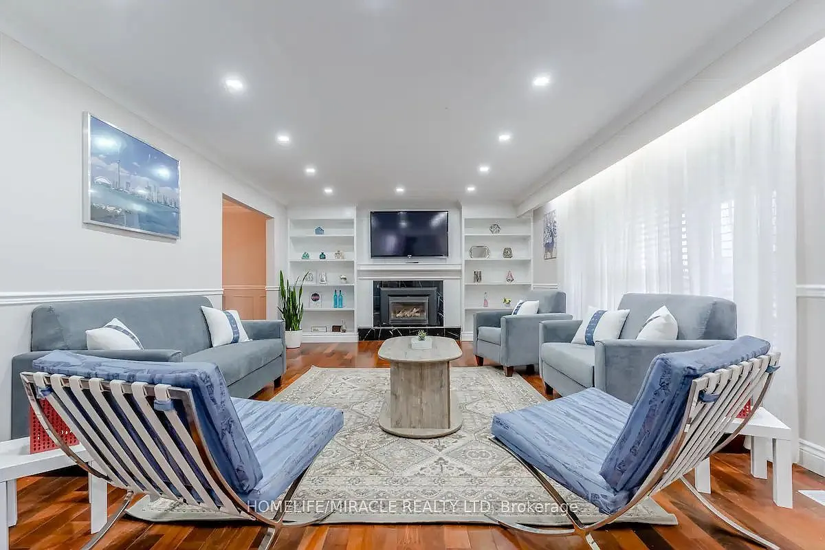 3 bed, $3,100 — Photo 1