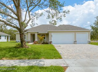 575 De Leon Ct NW, Palm Bay, FL 32907