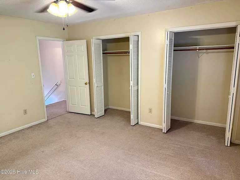 2907 Cedar Creek Rd #E — Photo 12