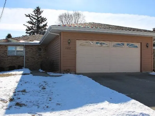 2007 80th PLACE, Kenosha, WI 53143
