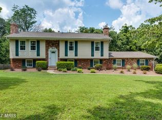 9890 Par Dr, Nokesville, VA 20181