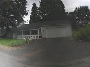 415 SW Canyon Loop, Winlock, WA 98596