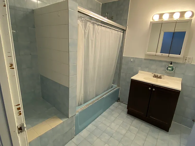 32 Cunard St #3 — Photo 7
