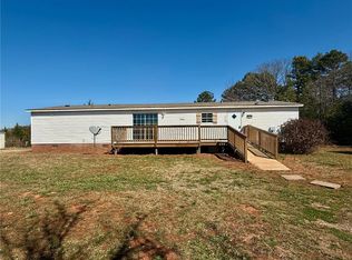 215 Green Meadows Dr, Westminster, SC 29693