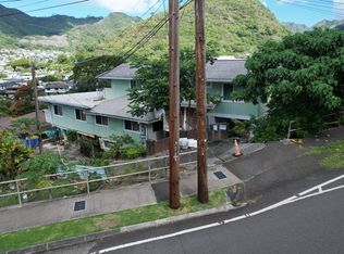 2296 Waiomao Rd, Honolulu, HI 96816