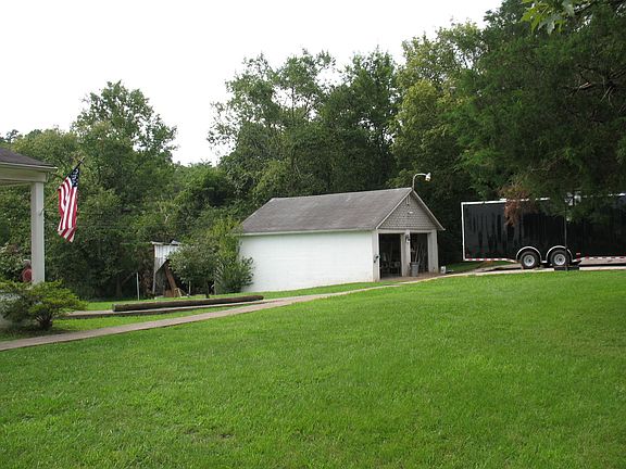 5th image of 7905 Maynardville Pike