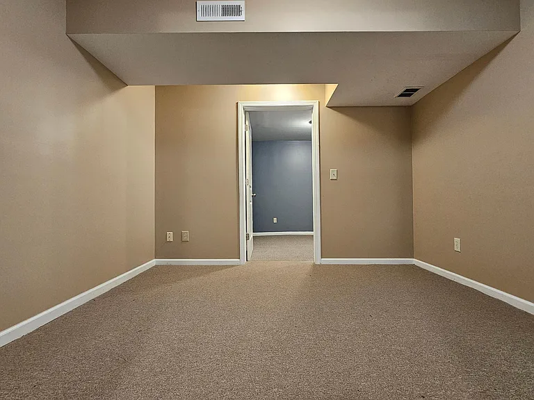 7831 W 158th Ct — Photo 27