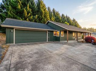 1620 Samuel Dr, Cottage Grove, OR 97424