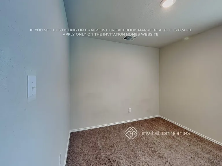 5407 Verdugos Palace — Photo 14
