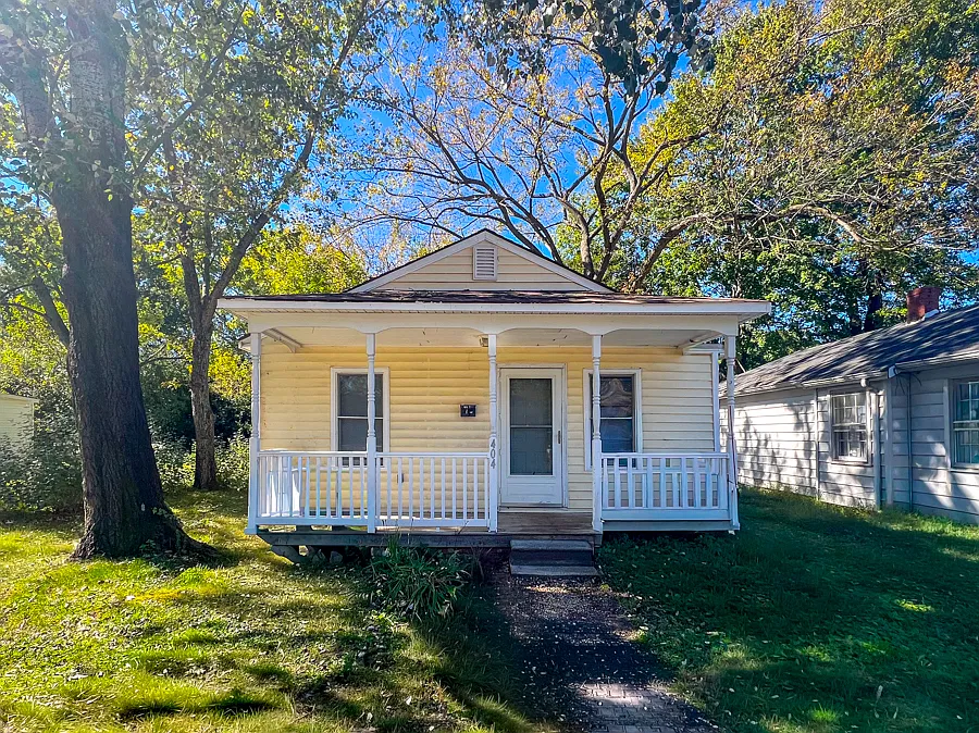 404 N 10th Ave