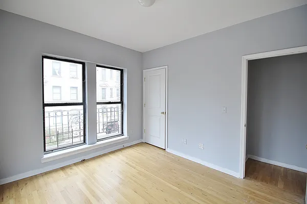 Rented by Julianna Realty Corp | media 9