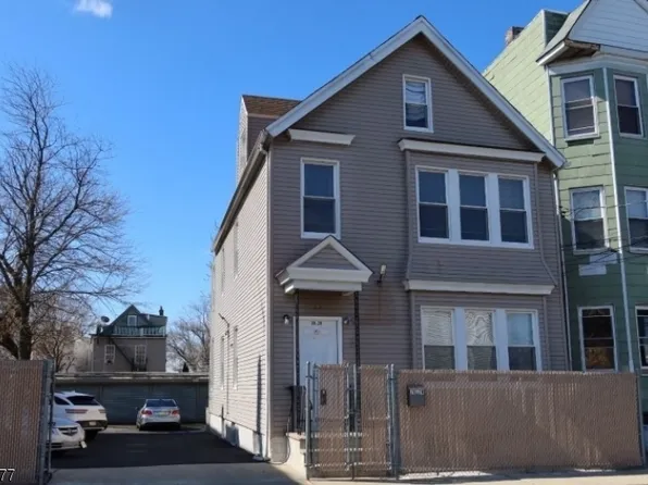 26-28 Dassing Ave, Newark City, NJ 07106