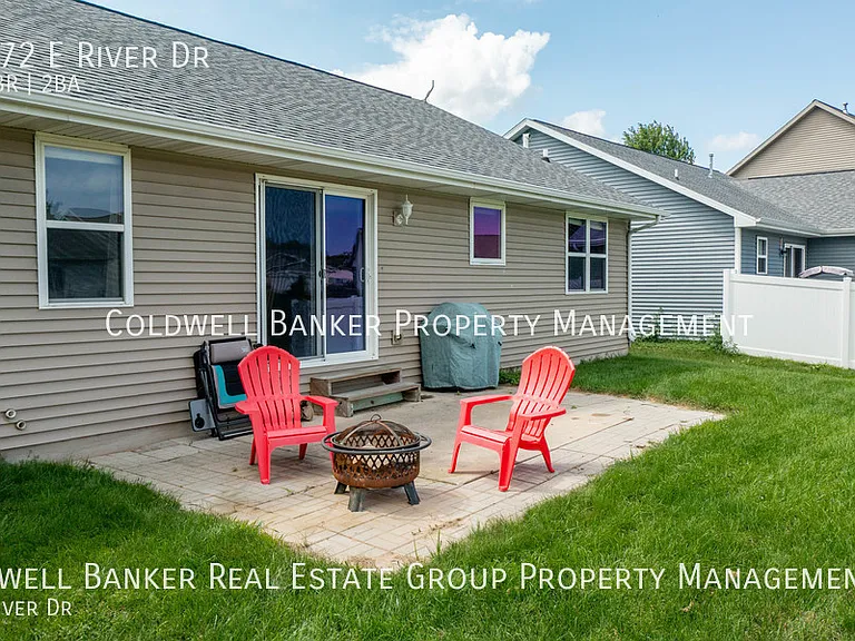 772 E River Dr — Photo 28