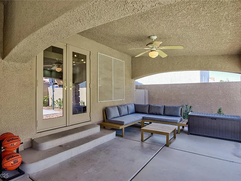 9762 Silver Dusk Ct — Photo 7