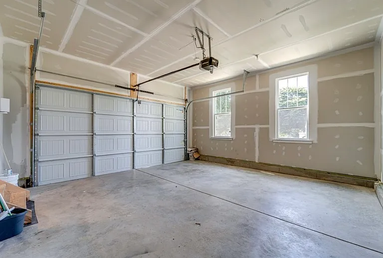 7 Limox Ln #1 — Photo 13