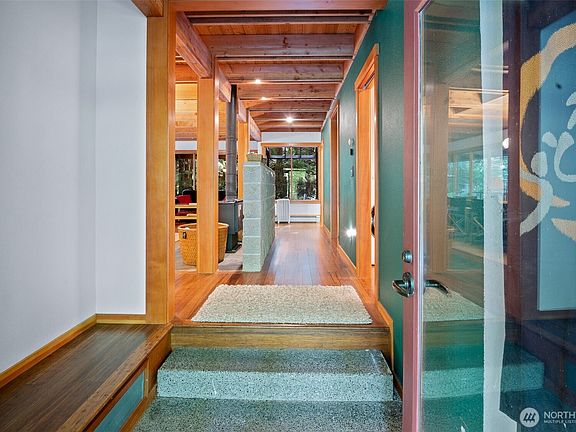 3rd image of 315 Coyote Road