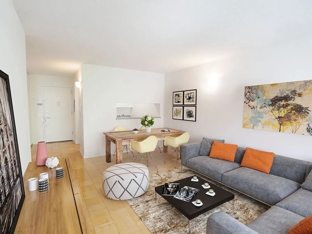 321 West 54th Street — Photo 1