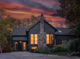 33 Slalom Gate Rd, Collingwood, ON L9Y5A9