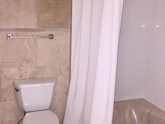 5th image of 1632 S Bayshore Ct APT 201