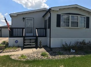 5 Pheasant Cir, Beecher, IL 60401