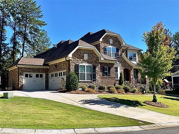 2nd image of 16309 Doves Canyon Ln