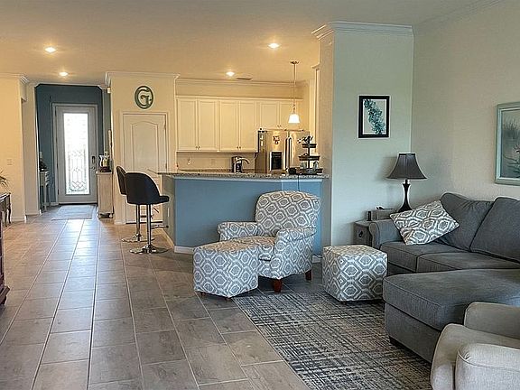 4th image of 10658 Prato Dr
