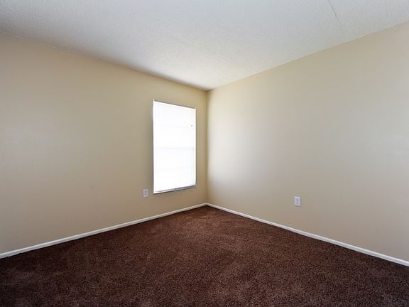 2nd image of 947 Whisper Lake Dr