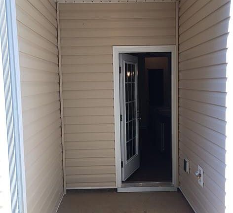 2nd image of 8932 Bradstreet Commons Way