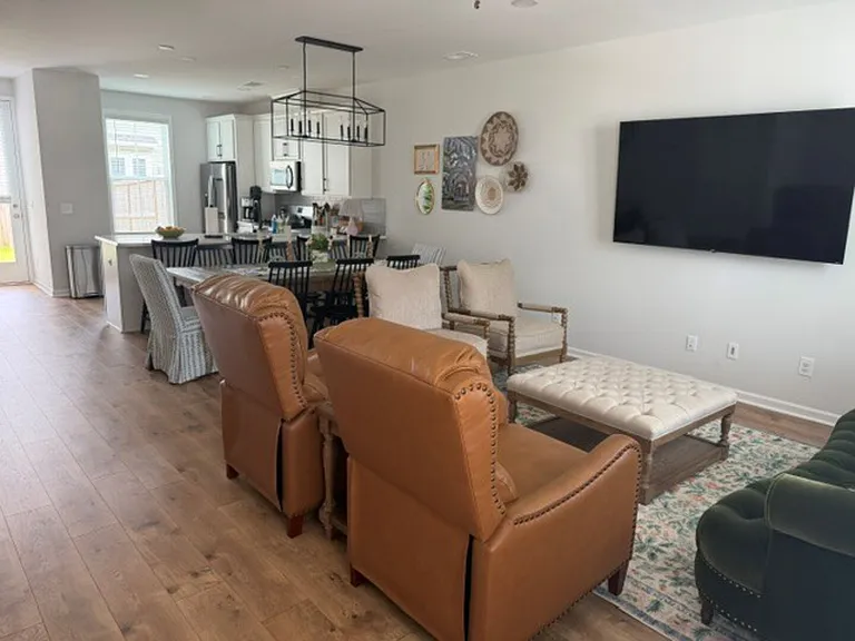 Green Fern Dr — Photo 5