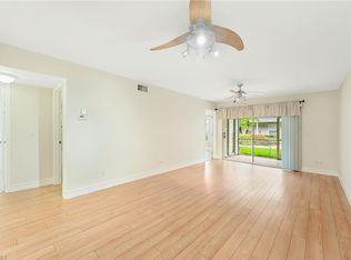 1933 Courtyard Way #D-103, Naples, FL 34112