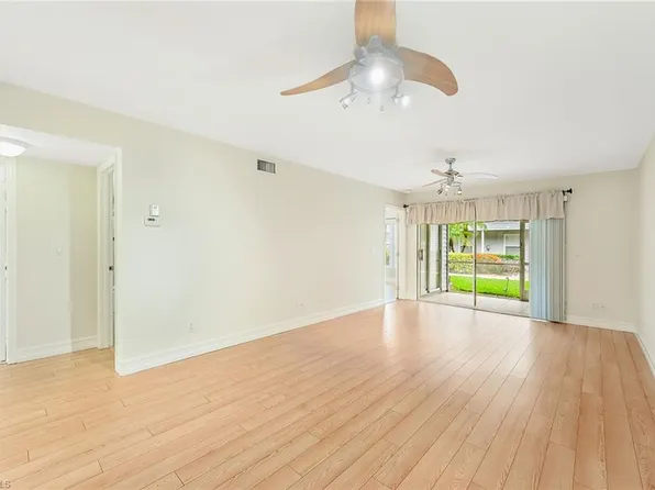 1933 Courtyard Way #D-103, Naples, FL 34112