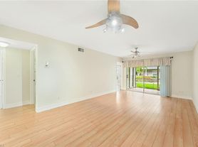 1933 Courtyard Way, Naples, FL