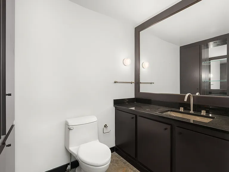 295 Greenwich St #8/9H — Photo 14