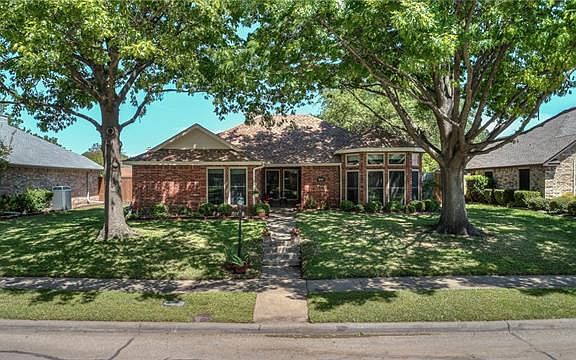 2nd image of 8909 Pine Forest Dr
