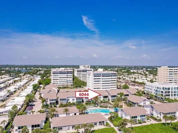 6044 W Peppertree Way #233B, Sarasota, FL 34242