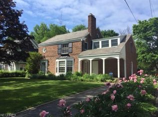 14003 Drexmore Rd, Shaker Heights, OH 44120