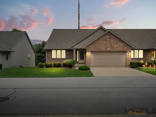 1123 Milan Dr N, Sycamore, IL 60178
