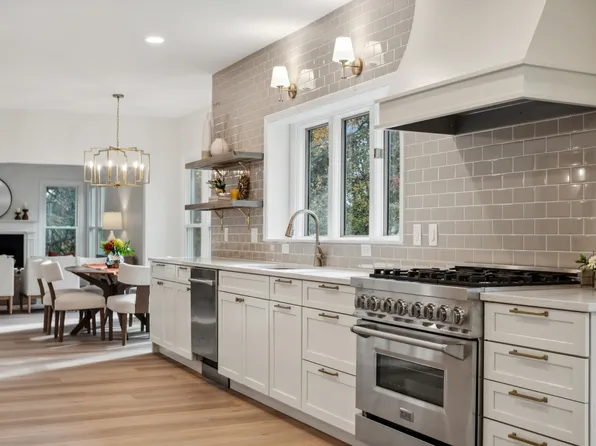 223 Winter Hill Rd, Franklin, TN 37069