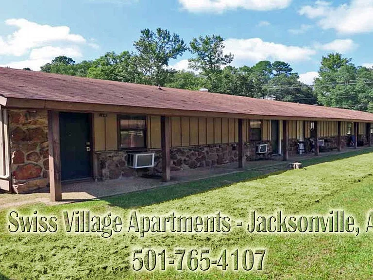 Swiss Village Apartments — Photo 24