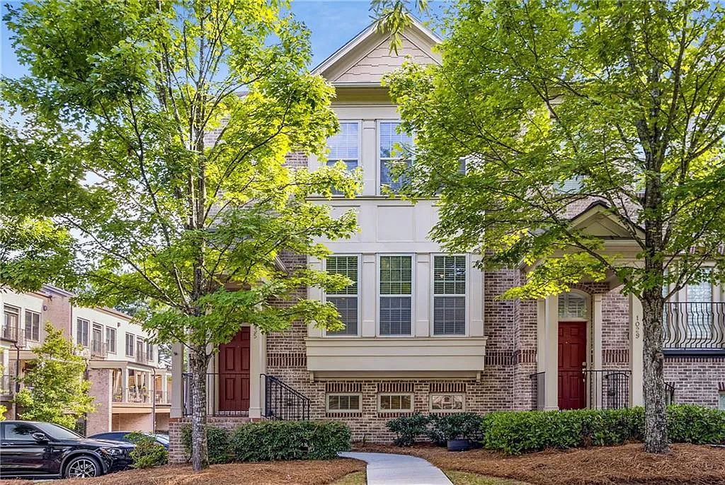 3 bed, 3.5 bath, 1924 sqft, $3,800 — Photo 1