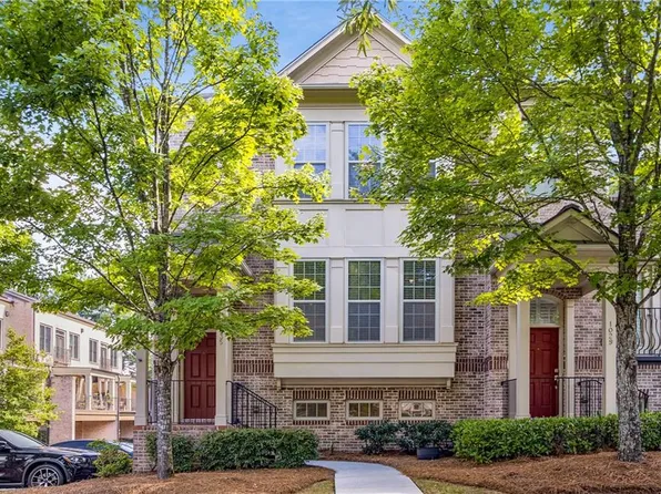 1035 E Paces Ln NE, Atlanta, GA 30326